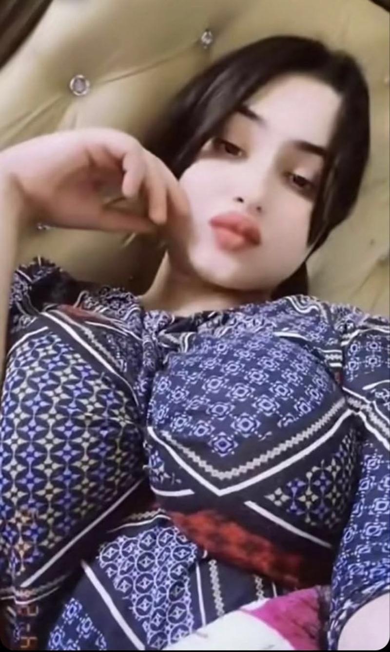 Call Girls In Faridabad  ↬₰₰ 9958O18831 ♪♪↬