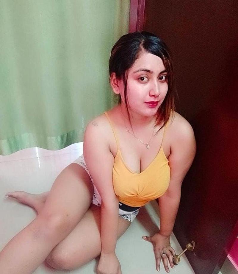 Beutiful SEX Call girls Service Rohini कॉल गर्ल】➡️💯~99580√ 18831√