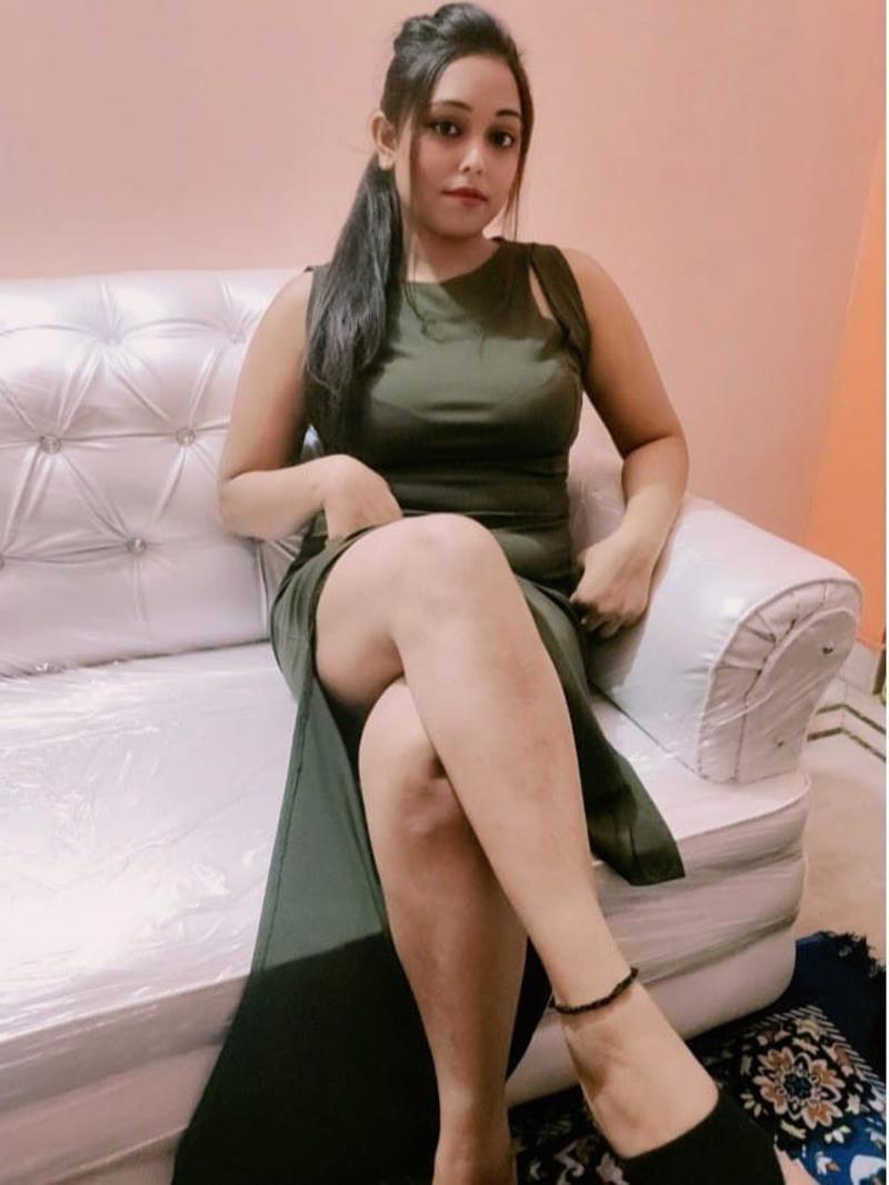 Beutiful SEX Call girls Service Karol Bagh कॉल गर्ल】➡️💯~99580√ 18831√