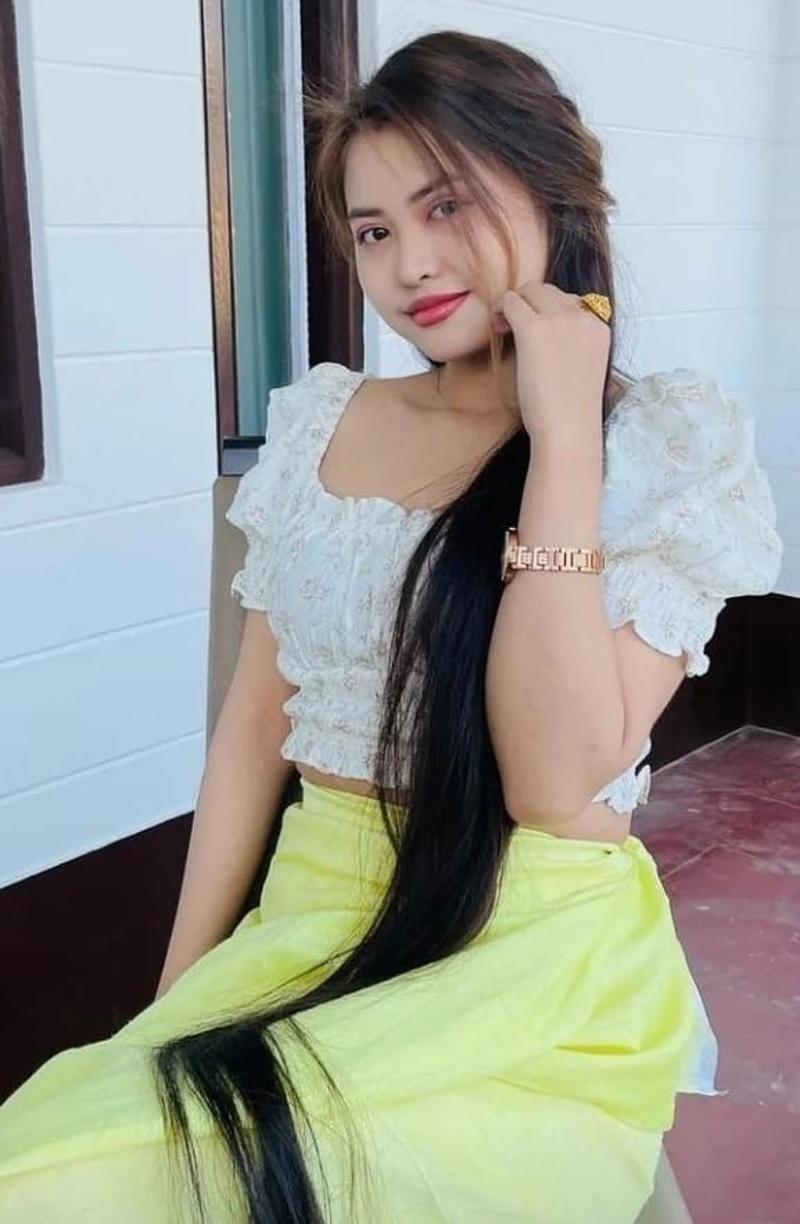 Gurgaon Call Girls Service DLF Phase 5 Call Us ₰≛99580~18831≛₰ 💖
