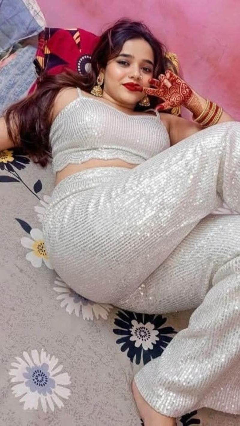 Vip..Call Girls In (Delhi) Sarojini Nagar | +91⧼9958╰62╯6694⧽|