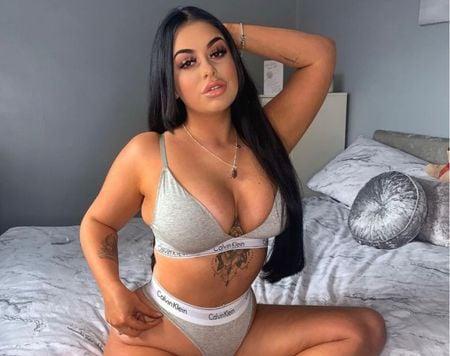  Full services available for you babe