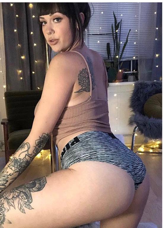 Hot& Nasty Escort Available? Snapchat: laurasimps1011 cell phone: +447481339803