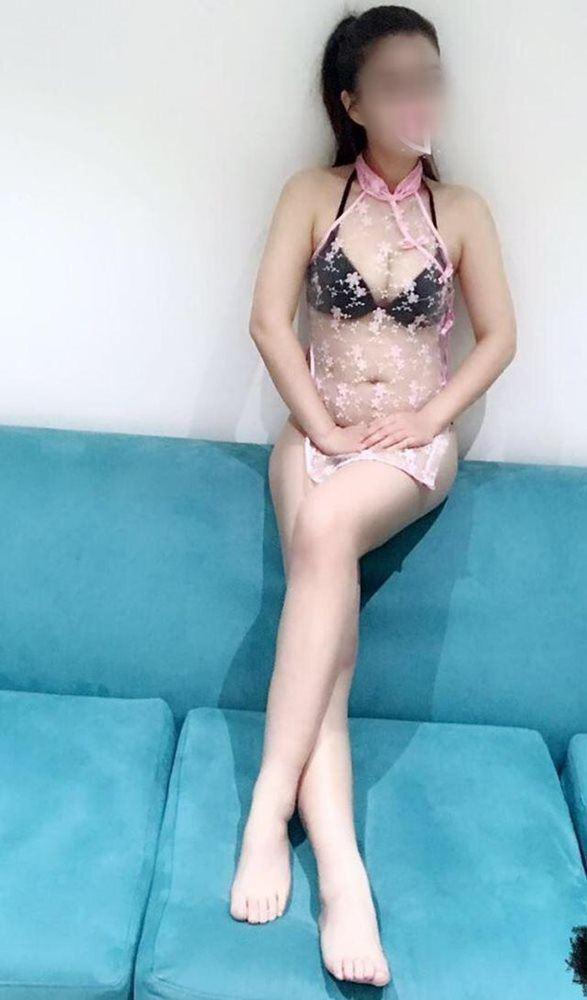 Busty korean girl, party 24hr available incall and outcall