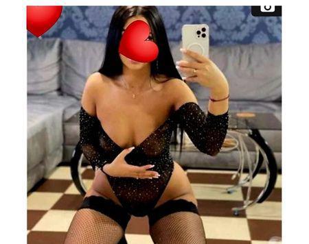  I'm Delia ❤ my pictures are real?