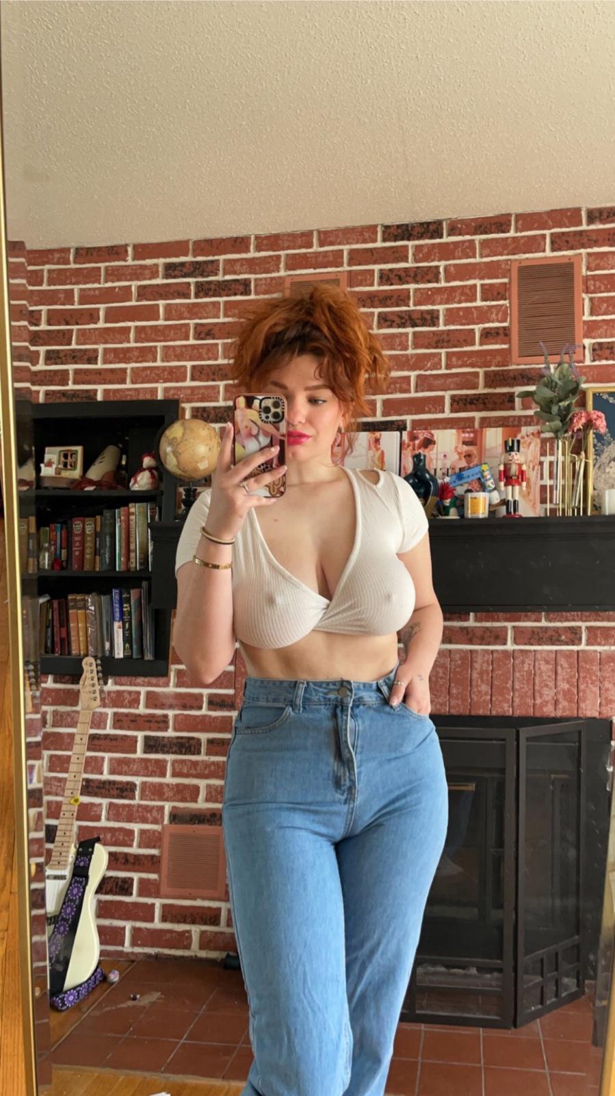 HMU for quick fun and meet up text 2019320395 Snapchat alanacandy4u