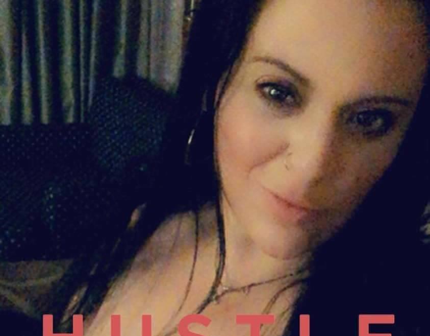 milf mommy! sexy sassy while being classy DUNDURN Hamilton