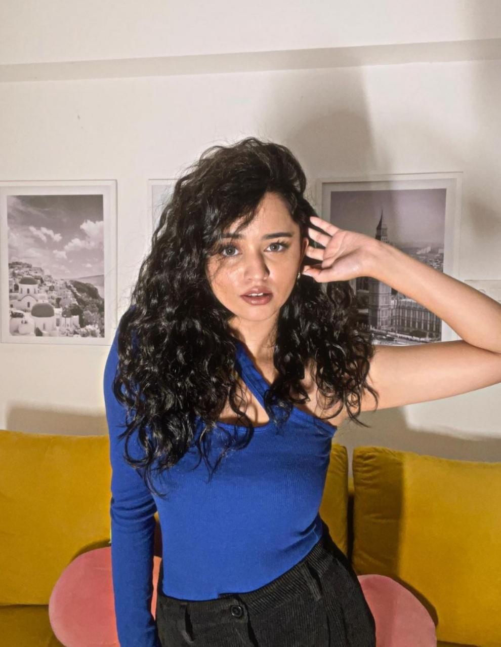 Fully Independent Girl available for Hookups and paid dating