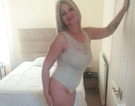 Ella?The Real Milf Ella?The Real Milf