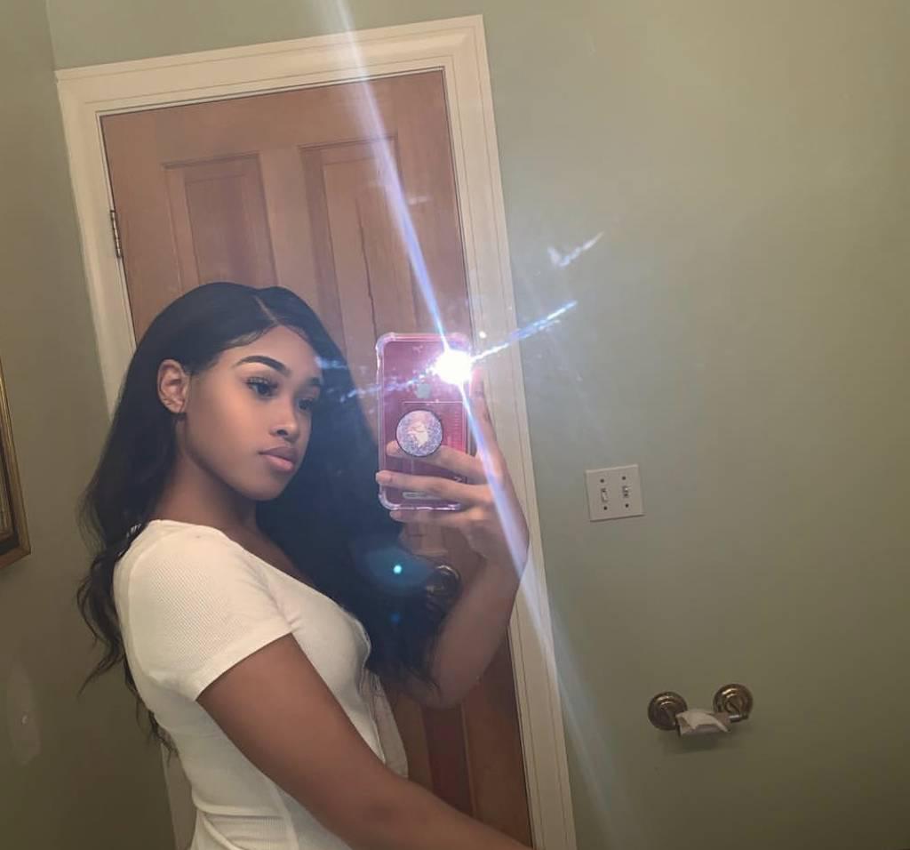 Sweet young babe ready to play and party exotic babe