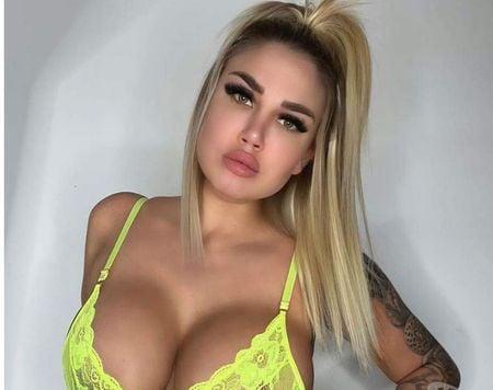  Hello am BELA x