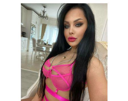  JUST ARRIVED !!!! HERE TO PARTYYYY