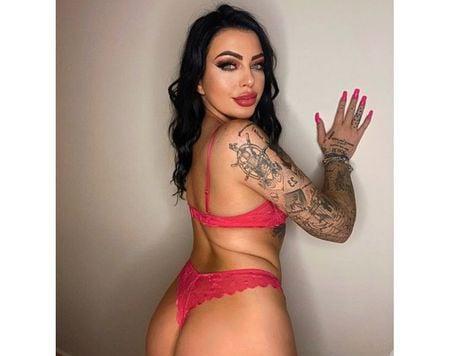 LUNNA ✅LOVELY GIRL✅ LET ME ✅ENTERTAIN YOU✅ LUNNA ✅LOVELY GIRL✅ LET ME ✅ENTERTAIN YOU✅