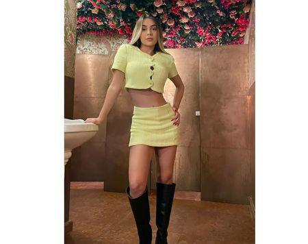 LARA BEST GFE - FIRST TIME IN UK ? REAL PICTURES! LARA BEST GFE - FIRST TIME IN UK ? REAL PICTURES!