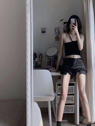 ? CBD ?Youngest, Newest, Hottest girl