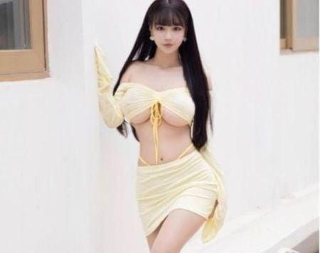  Massage escort for Japanese girls?