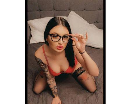 VERONICA?HORNY?HOT?FULL GFE? VERONICA?HORNY?HOT?FULL GFE?