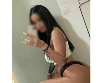  ?Now hot?brunete in Town?real?