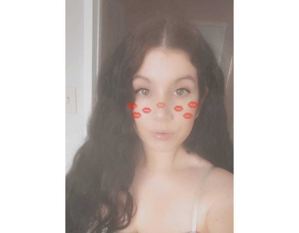 karina curves to die for 100% real pics