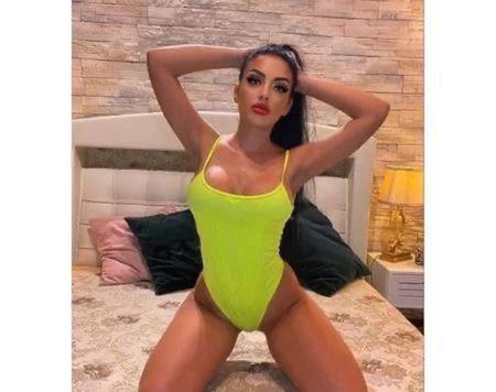  MORA *** NAUGHTY & PLAYFUL LATINA