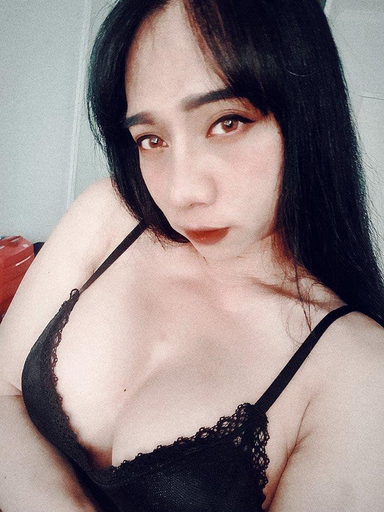 Hot Sexy & Horny Ladyboy Katherine Available for booking Hot Sexy & Horny Ladyboy Katherine Available for booking