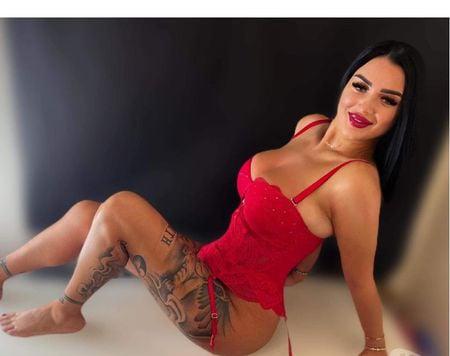  GIULIA !! FULL SERVICE ? !! PARTY GIRL