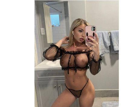  GFE OWO Genuine pictures