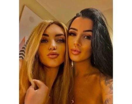  Double show ?‍♀️real photos