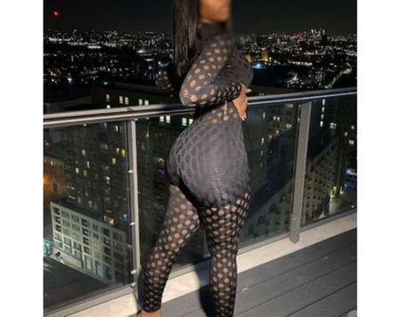  ?HOT EBONY GFE PSE DOM MODEL ?London & around