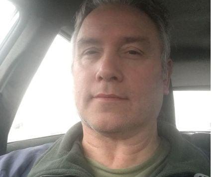  Male escort available for companionship