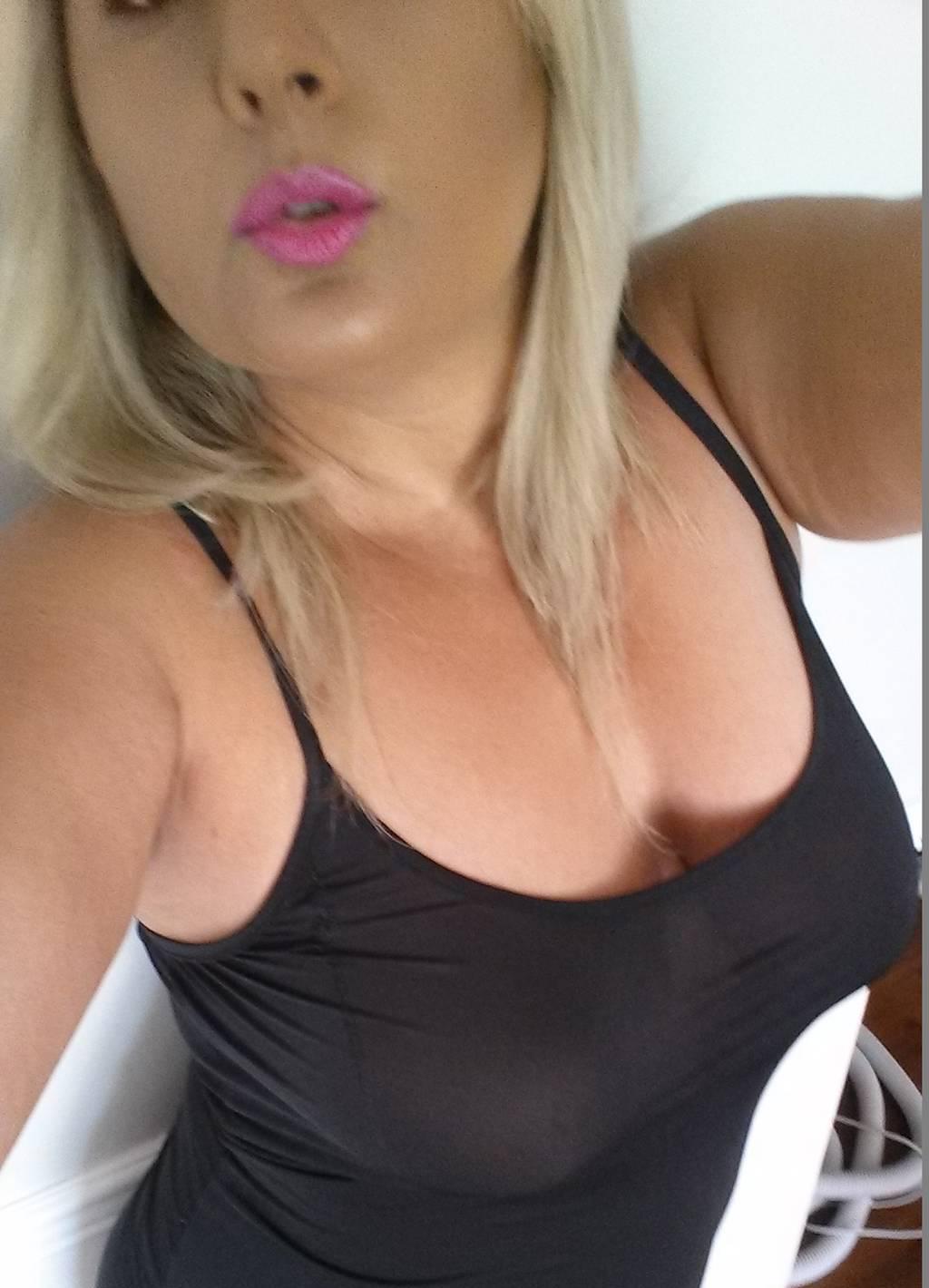*pics. 100% real ** sensual pretty blonde**