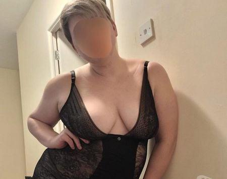  ?? INCALLS Hot Busty Megan ???