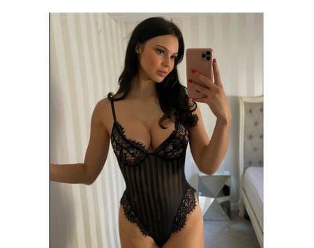  ♛ LIZ ? ? NEW PARTY GIRL ? 07424232822? OUTCALL ONLY
