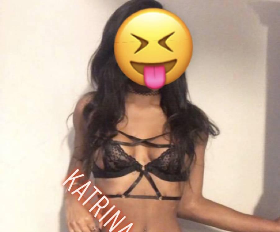 Sticky Sweet Ebony Goddess Treat