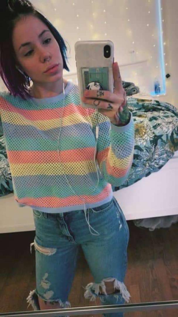 Hi