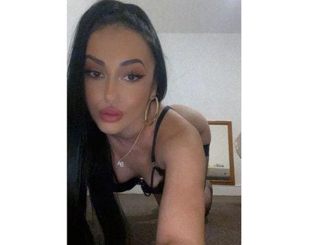  Ashley hot in your City ,incall outcall?