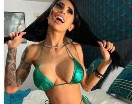  Best party girl?New in Town?