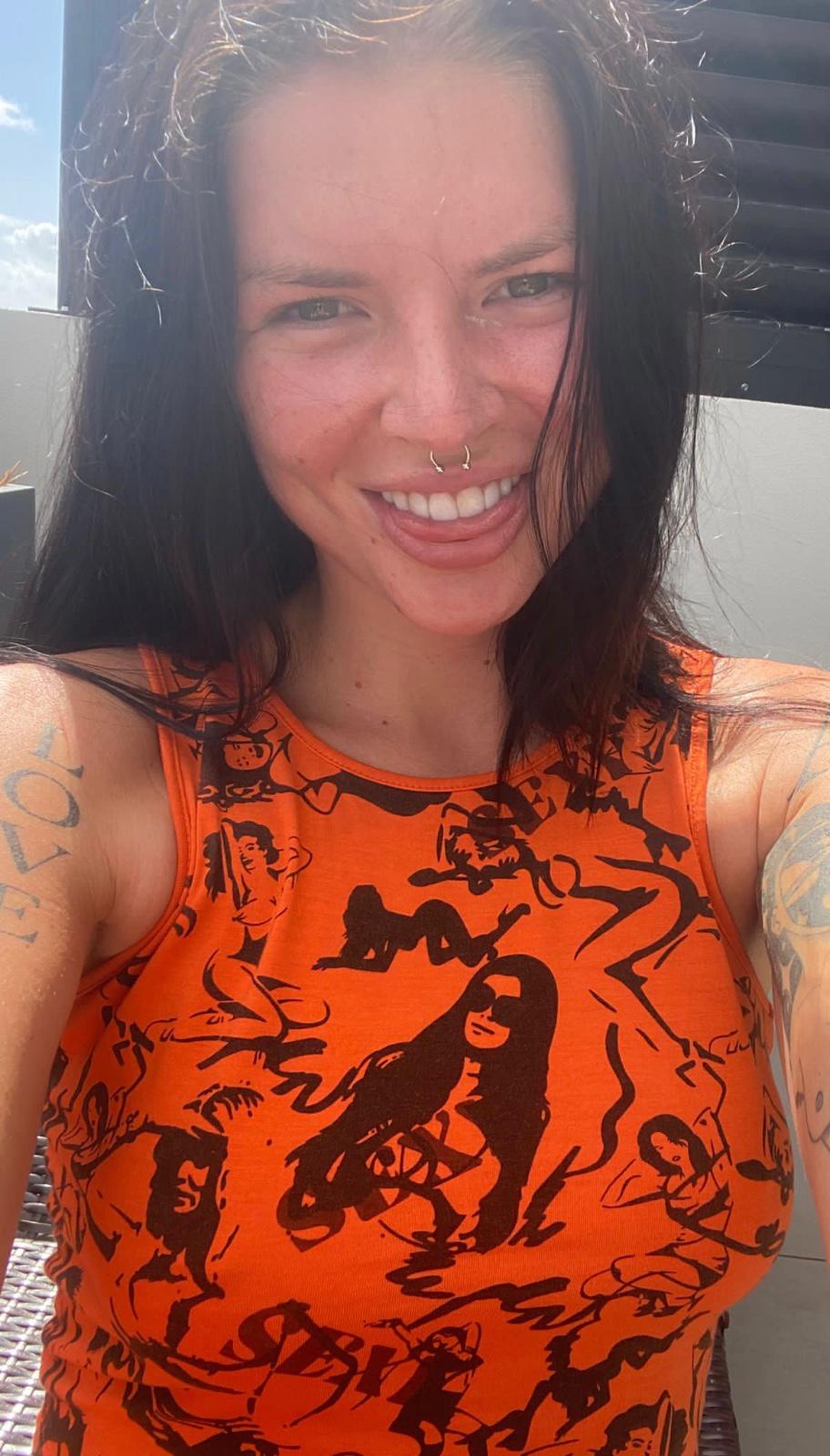 I’m down for fun ?? SC: ? maggie13290 My cell number…. +44 7481 337478