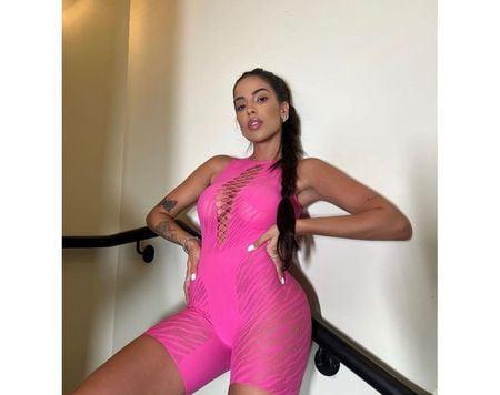  Naughty brazilian girl ?