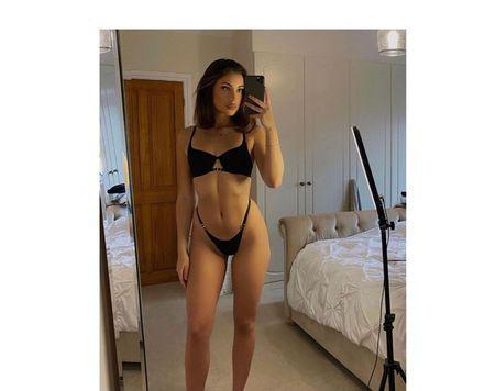  I am Samantha a sexy hot brunette, great massage,real photos