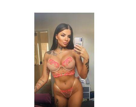  I m waiting for you guys, text me