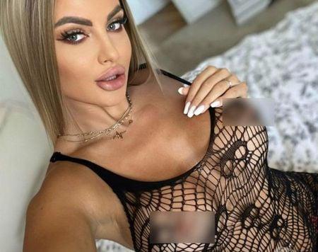  ?big ass? nipple piercing? hot girl ?Outcall?Incall?