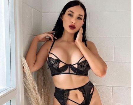  ?HIGH CLASS ESCORT? FULL GFE?