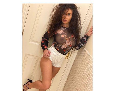 ❤️Fergie?Top❗️Real? Curly Hair?Cambridge ❤️Fergie?Top❗️Real? Curly Hair?Cambridge