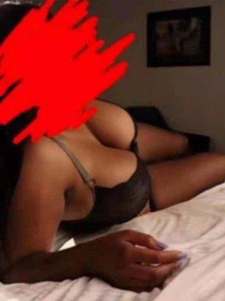 Sexy Lustful Polynesian bombshell ?