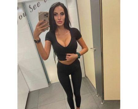  I’m Natalia sweet Ex Model * Hot brunette the best in town
