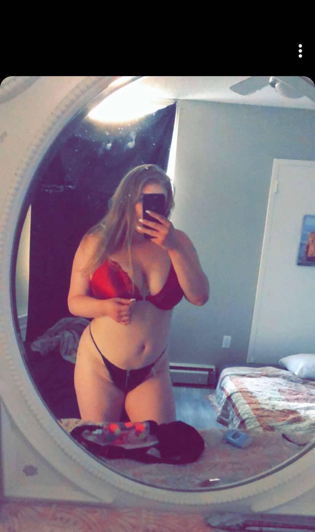 FUN TIGHT and JUICY Flexible blonde -Wet&Wild-JUICY BOOTY