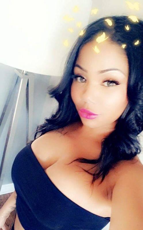 Sasha Sexy squirting Queen 