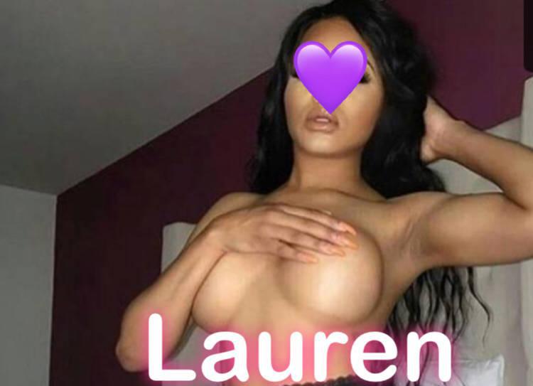 *Kitchener* Incall/Outcalls Sexy Vixen *Lauren* Duos