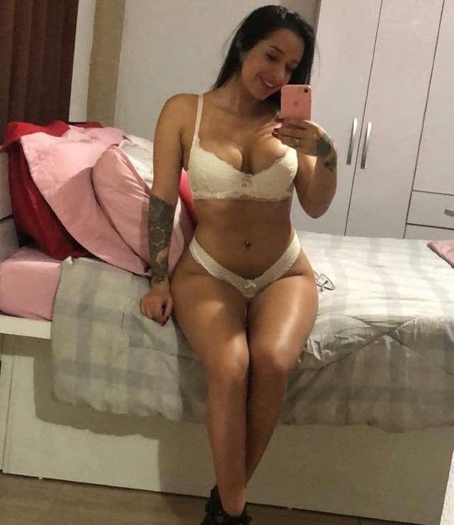 ?sexy,freaky, wet and ready ?➿?　ＲＥＡＤＹ　ＴＯ　ＲＯＣＫ　ＵＲ　ＷＯＲＬＤ！?➿